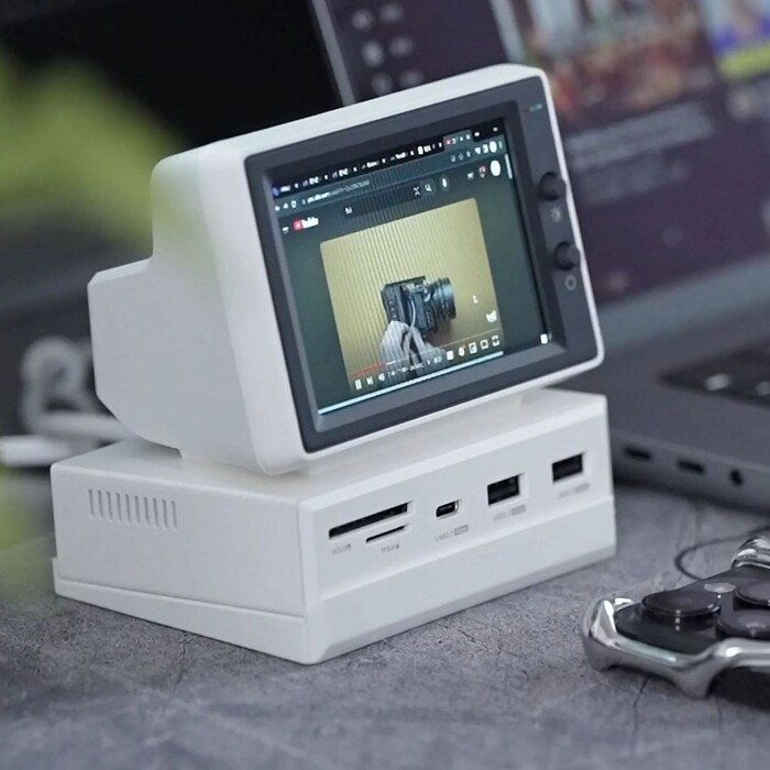 MINI MONITOR